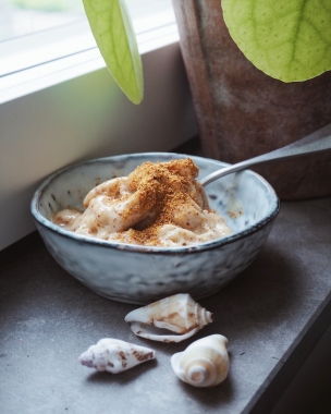 Glass - vegan av nypon och banan