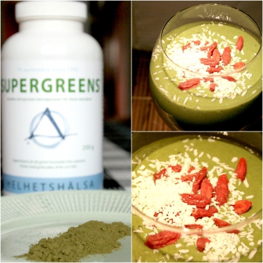Smoothie med romansallad & Supergreens